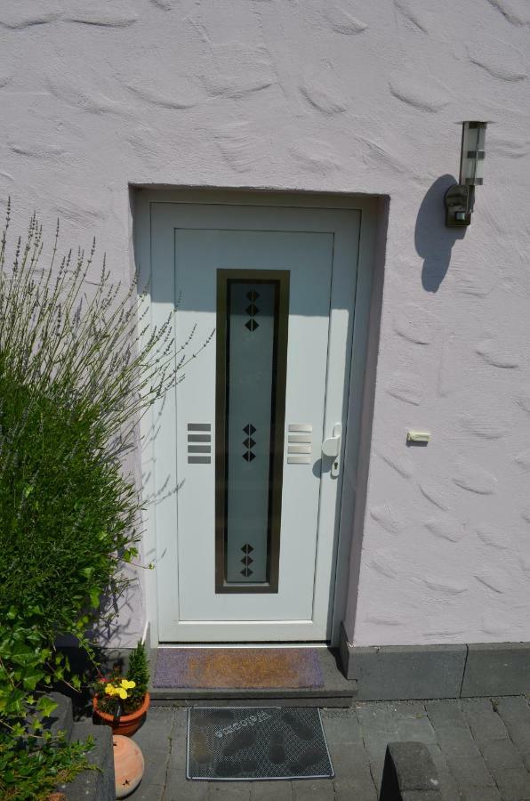 Ferienwohnung Bellerbergblick Ettringen  Exterior foto